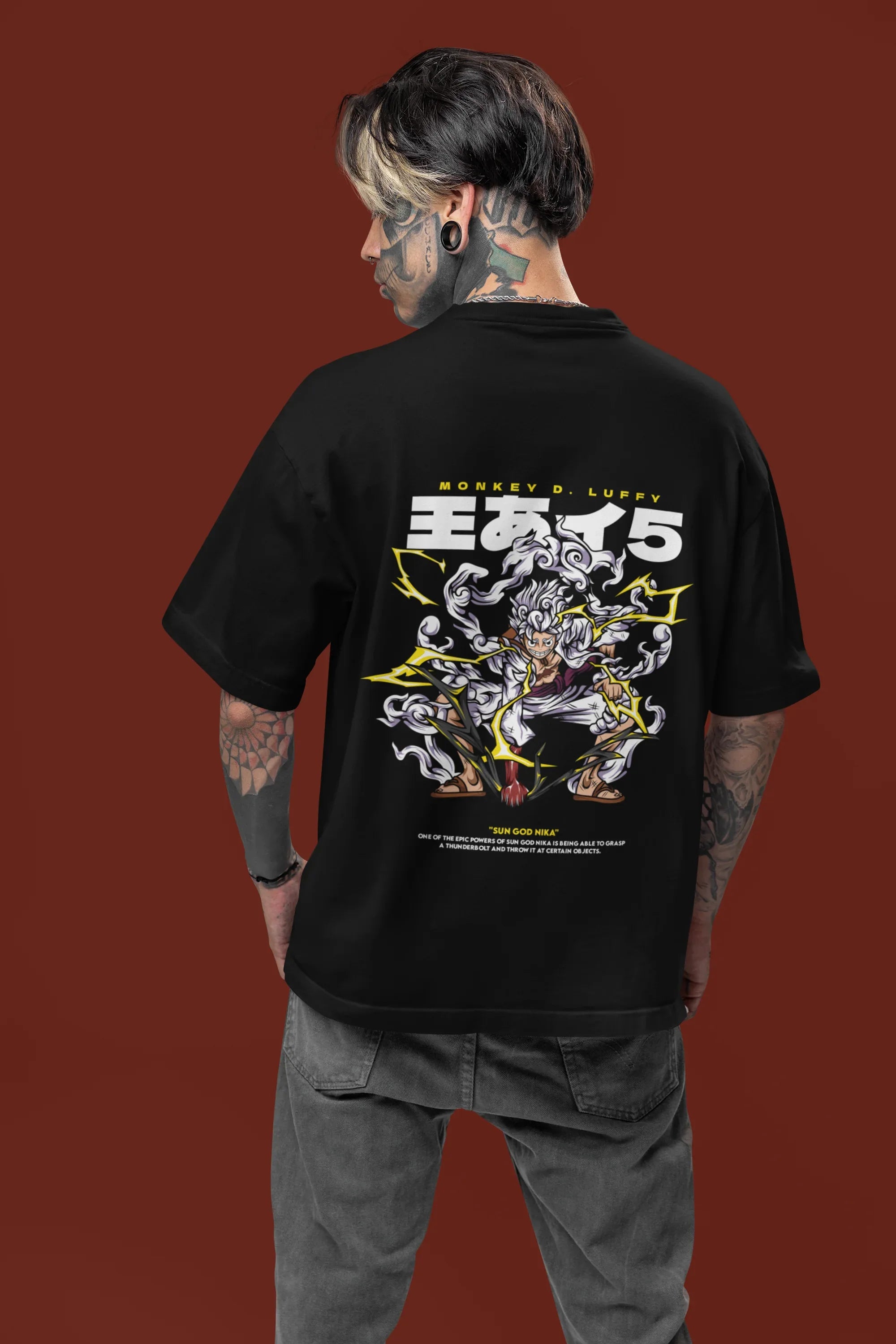 back-view-mockup-of-a-man-with-face-tattoos-wearing-an-oversized-tee-m31665_3 - Drippyx